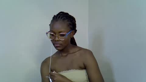 Tashy online show from November 12, 10:01 pm