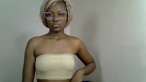 Tashy online show from October 26, 11:37 pm