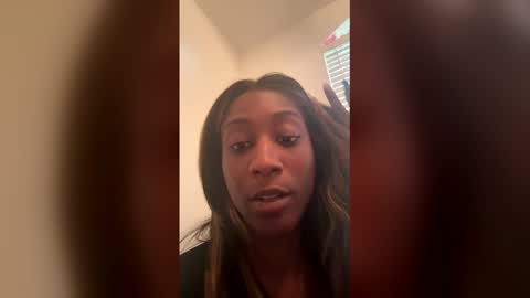 Squirt gawdess online show from April 18, 7:07 pm