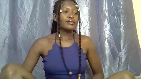 Snapshot of squirting_freak chatting on September 15, 10:00 pm squirting_freak online show from September 15, 10:00 pm