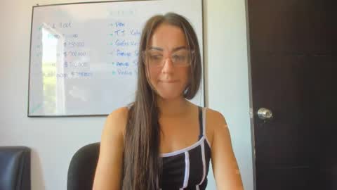 Tati online show from September 20, 3:48 pm