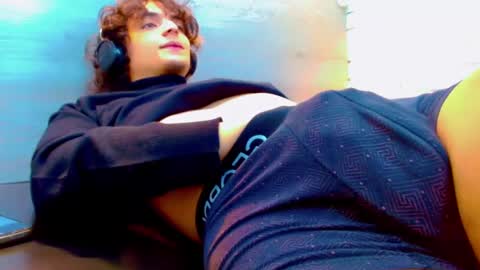 ethan online show from September 25, 3:30 pm