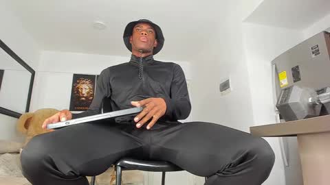 Snapshot of sr_smit_hot chatting on February 9, 5:08 am ANDR online show from February 9, 5:08 am