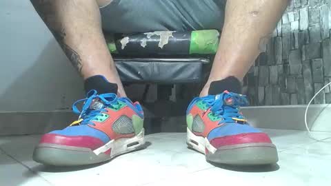 sr master cum its my old account online show from December 20, 11:55 pm