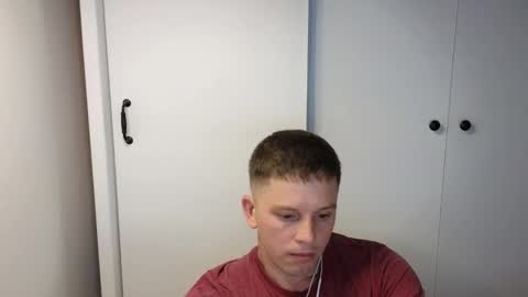 st1vemaster01 online show from September 23, 3:17 pm