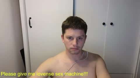 st1vemaster01 online show from May 11, 3:51 pm