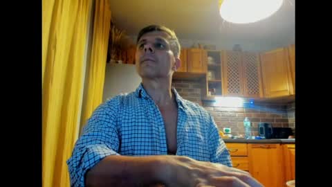 stacattoff online show from July 9, 7:40 pm