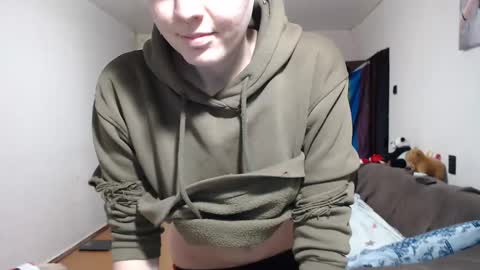 Stacey online show from December 9, 8:54 pm