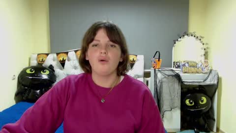 Stacey online show from October 17, 8:18 am