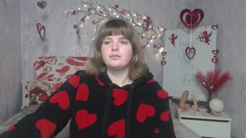 Stacey online show from February 3, 6:51 am