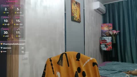 STACY online show from April 5, 2:03 pm