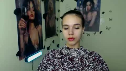 Stacy online show from November 7, 7:44 am