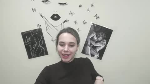 Stacy online show from December 15, 4:48 pm