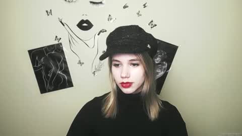 Stacy online show from December 7, 11:56 am