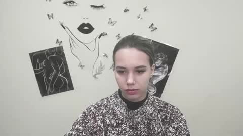 Stacy online show from December 15, 7:35 am