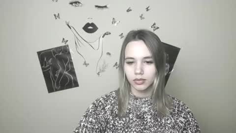 Stacy online show from January 4, 1:21 pm