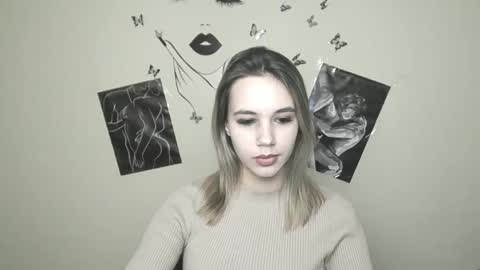 Stacy online show from January 11, 2:15 pm