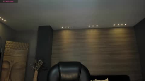 Im Stacy online show from February 11, 10:14 am