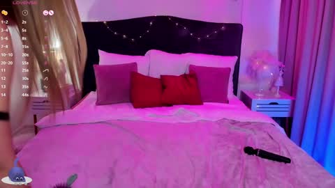 Stacy online show from February 5, 12:17 pm