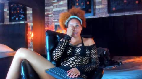 Star and Lippe online show from December 9, 2:28 pm
