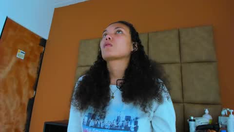 Estrella online show from February 10, 11:57 am