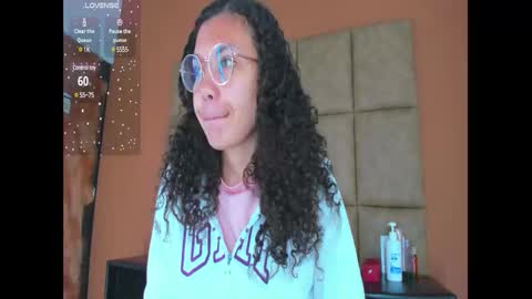 Estrella online show from March 8, 11:58 am