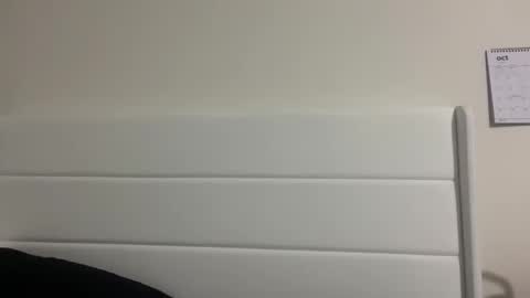 starqueenieee online show from October 1, 11:03 pm