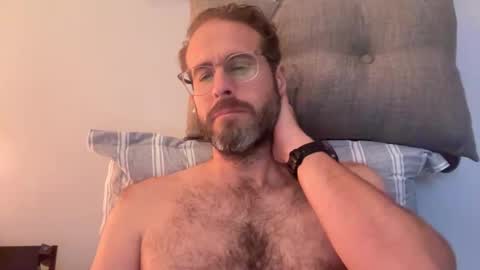 Snapshot of starrman99 chatting on September 10, 6:31 pm starrman99 online show from September 10, 6:31 pm