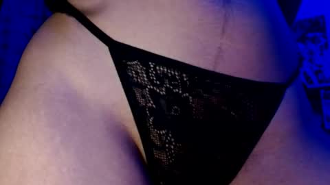      online show from October 9, 5:07 pm