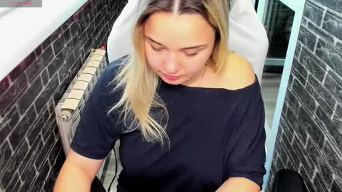 stasyasunshine online show from November 27, 3:03 am