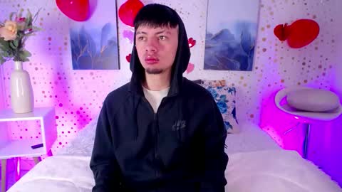 Steev online show from February 24, 3:53 am