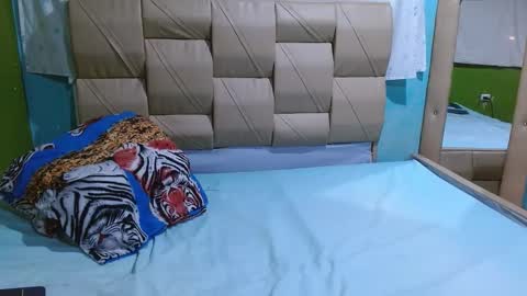 Stefanny online show from November 12, 5:59 pm