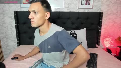 Snapshot of stefany_pablo1 chatting on February 3, 12:47 pm stefany_pablo1 online show from February 3, 12:47 pm