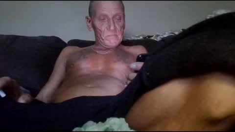 stefy1037 online show from April 11, 9:13 am