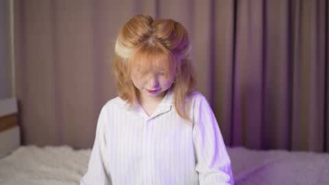 Stella online show from October 5, 1:25 am