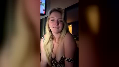 stella_faye online show from July 26, 10:35 am