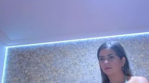 Estella online show from December 21, 12:06 am