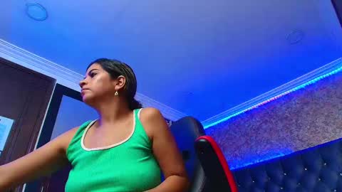 Estella online show from September 27, 11:46 pm