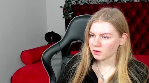 Stella online show from January 16, 8:22 am