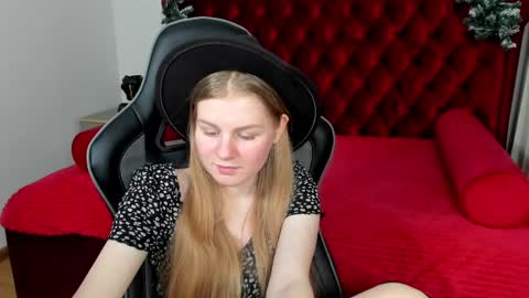 Stella online show from January 14, 11:31 am