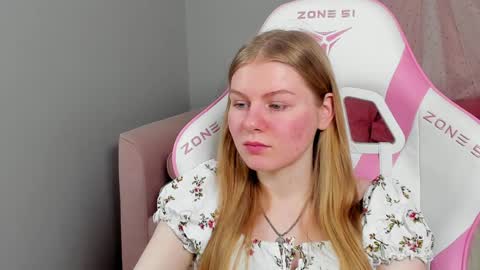 Stella online show from February 7, 8:22 am