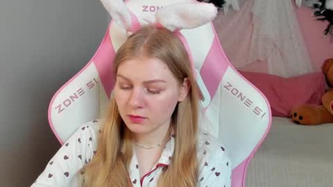 Stella online show from January 13, 7:32 am