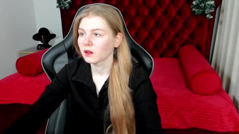 Stella online show from January 14, 5:19 am