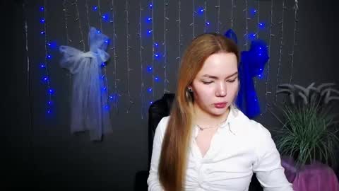 stellalights online show from December 1, 7:28 am