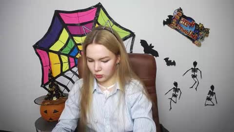 stellalights online show from October 22, 12:18 pm