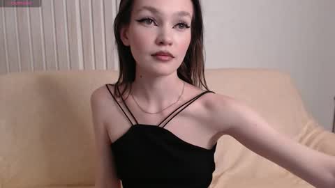 stellapayne online show from October 18, 11:42 pm