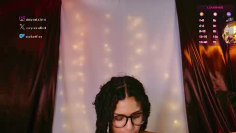 stellart_ online show from June 11, 1:27 am