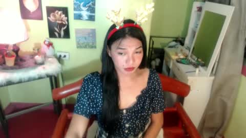 Snapshot of stellaxtemptationx chatting on December 17, 9:50 am Stella sweet online show from December 17, 9:50 am