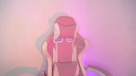 Emma online show from September 18, 5:33 am