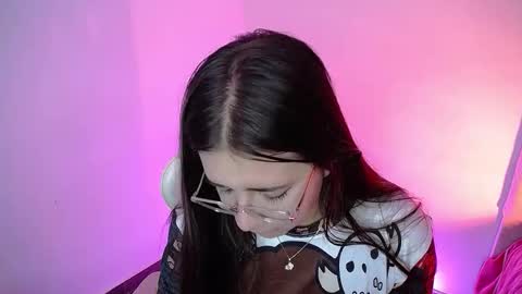 Emma online show from September 17, 5:22 am